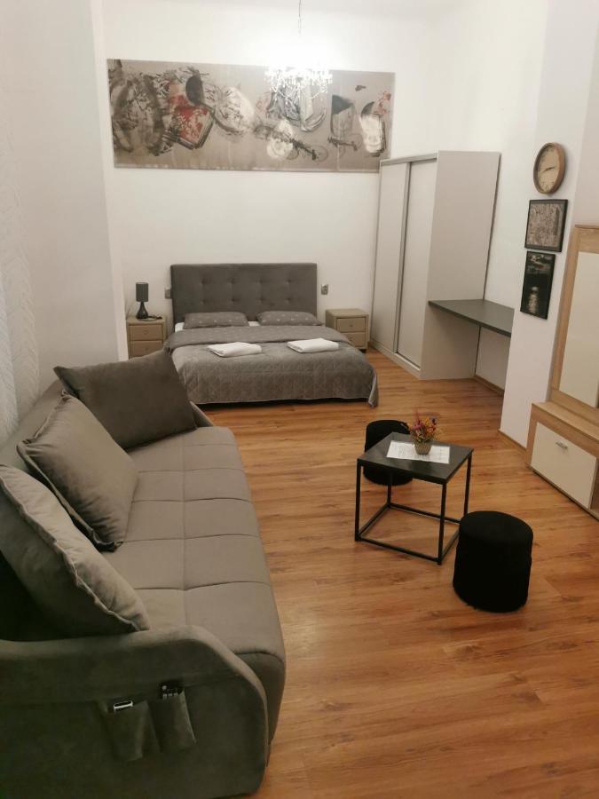 Central Designer Flat Oradea Exterior foto