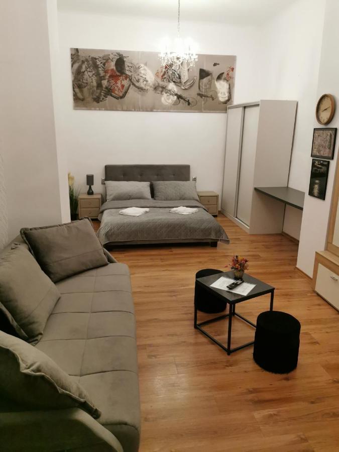 Central Designer Flat Oradea Exterior foto